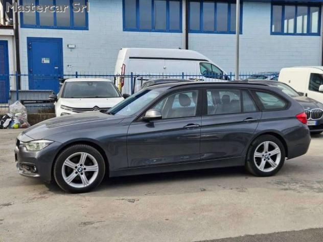 BMW 320 320d xDrive Business Adv. Touring aut. - GV219KS rif. 23841085 - Foto 3
