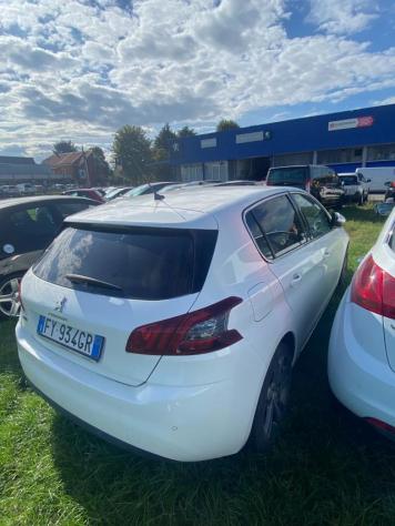 PEUGEOT 308 BlueHDi 130 S&S Allure rif. 21417062 - Foto 6