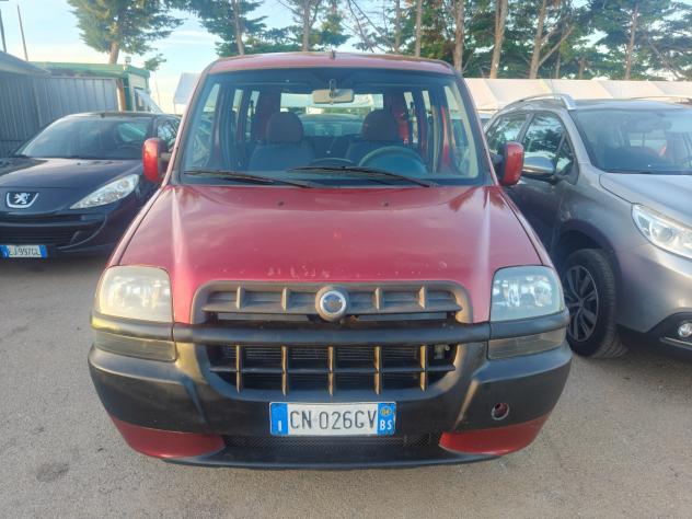 Fiat Doblo 1.9 JTD vetrato 5 posti - Foto 2