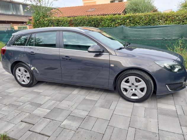 Opel Insignia SW 2015 Automatica – Motore sostituito nel 2024 – 60.000 km