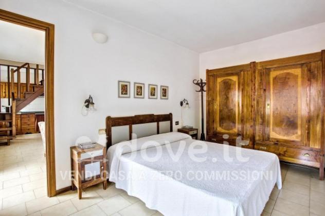Appartamento di 200 m² con 5 locali in vendita a Casalzuigno - Foto 8