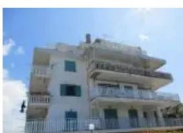 Immobile in asta di 139 m² con più di 5 locali in vendita a Lamezia Terme - Foto 3