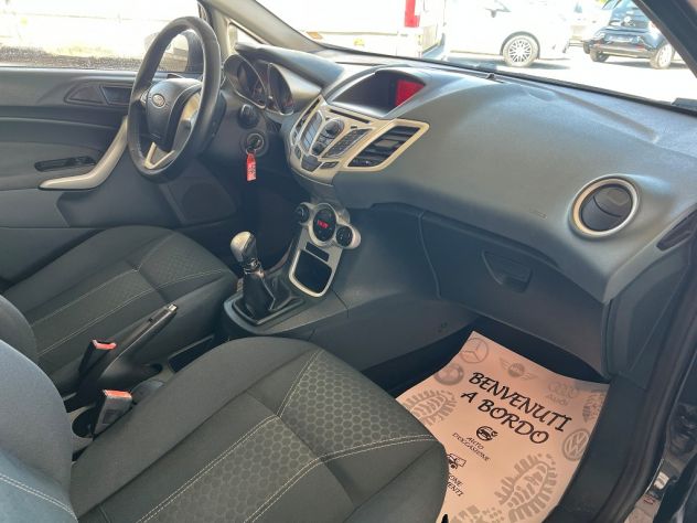 Ford Fiesta Titanium 1.4 97 CV GPL della Casa - Foto 8