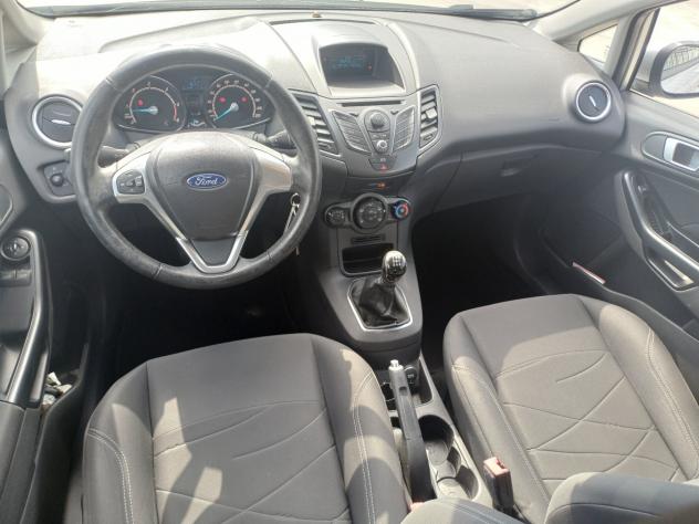 Ford Fiesta 1.5 TDCi 75CV 5 porte Titanium - Foto 10