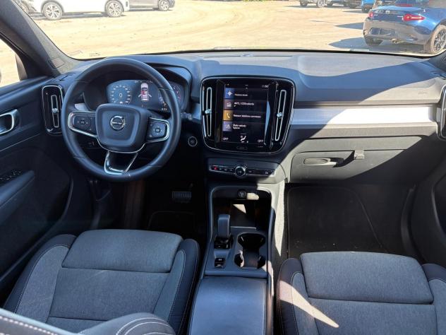 Volvo XC40 T2 AUT. CORE - Foto 5