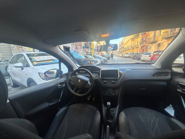 Peugeot 208 1.2 VTi 82 CV 5 porte FINANZIABILE - Foto 9