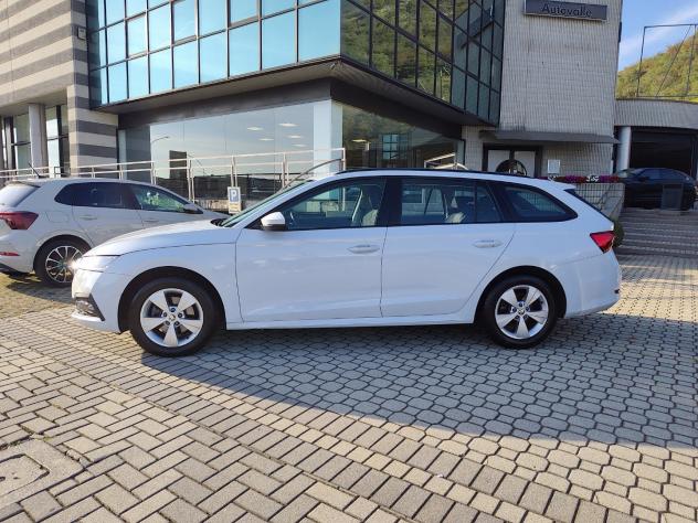 Škoda Octavia Octavia Wagon 2.0 tdi evo Executive 150cv dsg - Foto 3