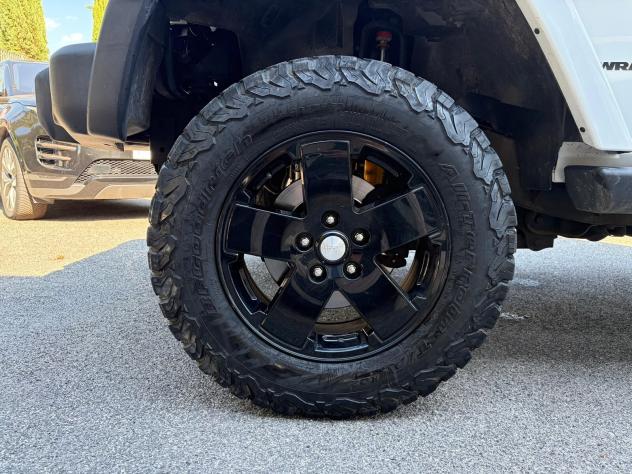 Jeep Wrangler Unlimited 2.8 CRD DPF Sahara Auto - Foto 8