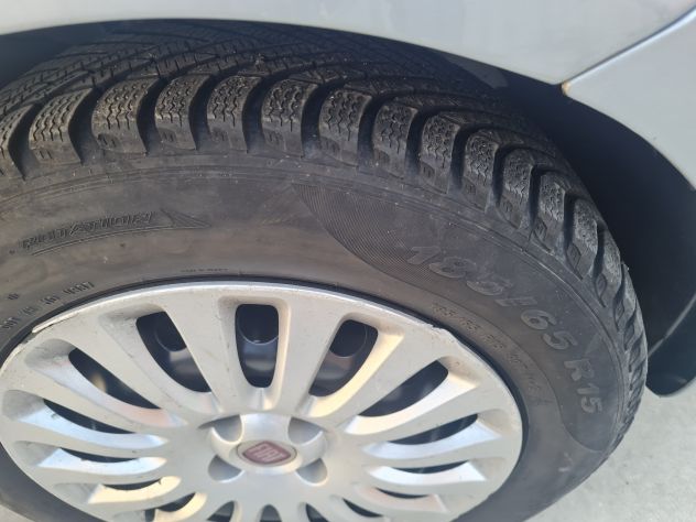 VENDO FIAT GRANDE PUNTO 5 P METANO ANNO 2009 - Foto 5