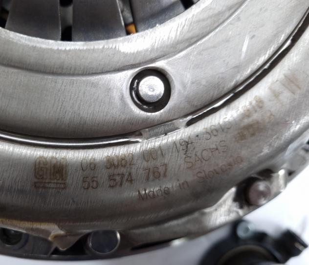 KIT FRIZIONE E VOLANO OPEL Astra Sport Tourer 55570175 B 14 XNT Bifuel/Metano 1400 (1518) - Foto 3