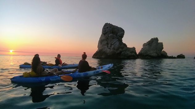 Alba in Canoa da Portonovo alla Baia delle Due Sorelle con colazione finale