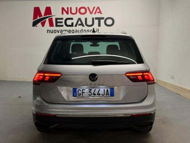VOLKSWAGEN Tiguan 2.0 TDI 150 CV DSG Life rif. 23088931 - Foto 6