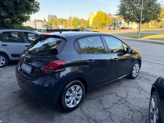 Peugeot 208 PureTech 68 5 porte Access - Foto 4