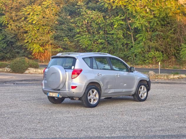 Toyota RAV 4 RAV4 2.0 Luxury CV-152 GPL Automatico E4 2007 - Foto 6