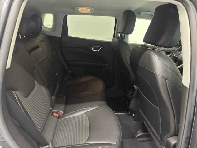 Jeep Compass 4xe 1.3 T4 PHEV 190cv Limited 4xe Auto - Foto 5