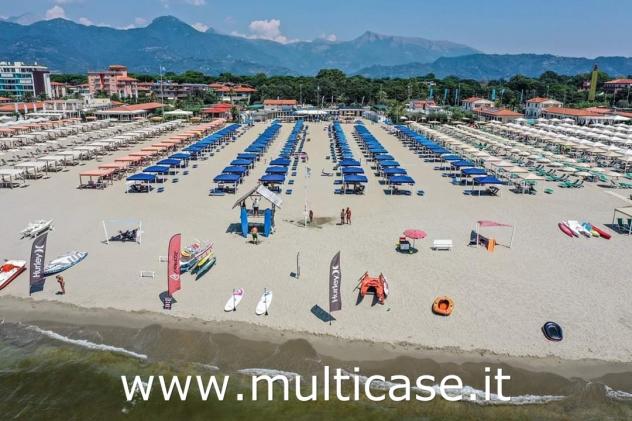APPARTAMENTO CON AFFACCIO DIRETTO SUL MARE – LIDO DI CAMAIORE (LU) - Foto 19