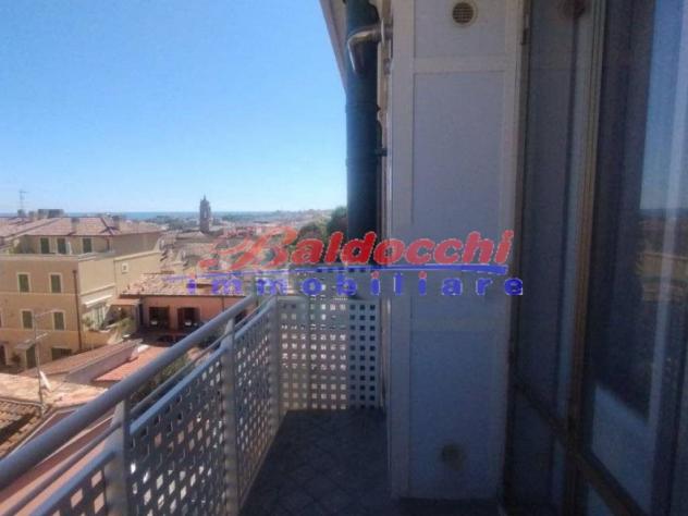 ULTIMO PIANO CENTRO STORICO VISTA MARE - Foto 5