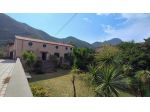 GIFFONI VALLE PIANA Casale di mq 338 con depositi e terreno