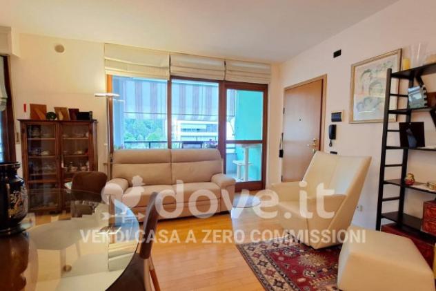 Appartamento di 130 m² con 5 locali e box auto in vendita a Pesaro