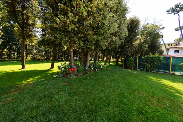 VILLA di 8 vani e di 320 mq (PIETRASANTA) rif. MP888 - Foto 10