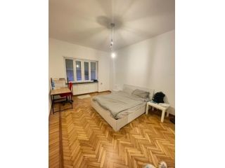 Stanza in appartamento in affitto a Torino