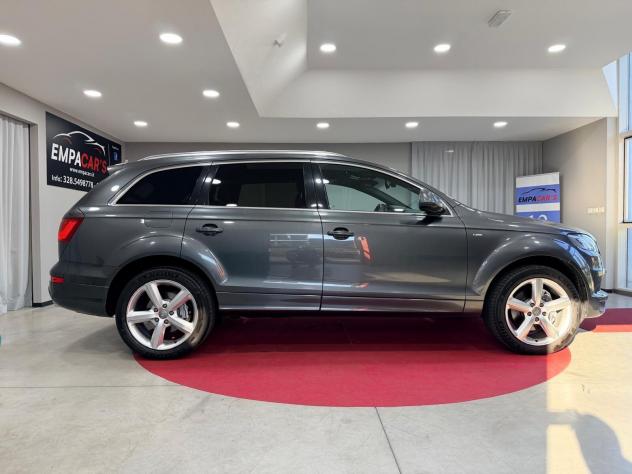 Audi Q7 3.0 V6 TDI 245 CV Quattro S-LINE 7 POSTI - Foto 8