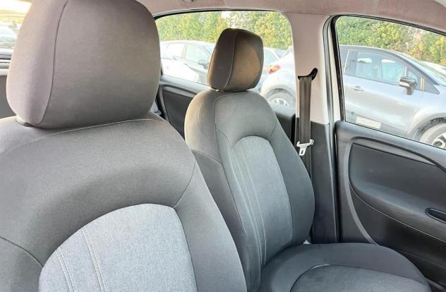 FIAT Grande Punto 1.4 5 porte Actual EasyPower - Foto 8
