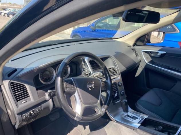 VOLVO XC60 D3 AWD Geartronic Kinetic rif. 24077826 - Foto 6