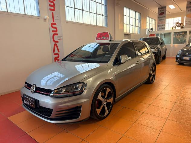 Volkswagen Golf GTI - Foto 3