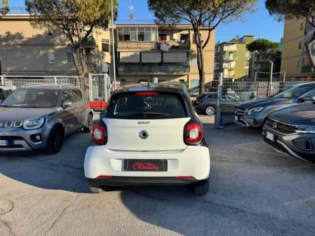 SMART ForFour 70 1.0 twinamic Passion Automatica rif. 24063075 - Foto 6