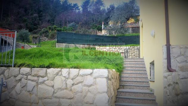 Porzione di bifamiliare con garage e giardino - Foto 7