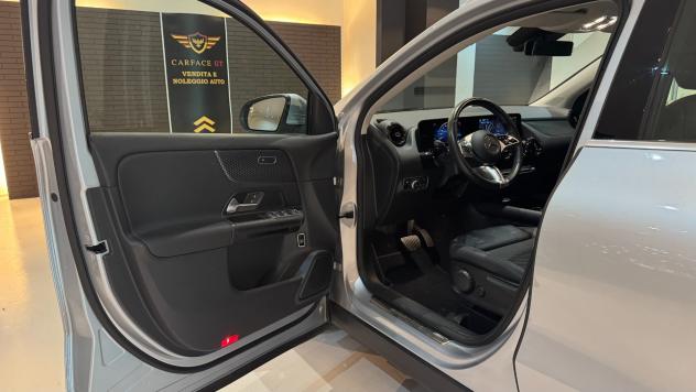 MERCEDES-BENZ GLA 180d Advanced - 2024 - Foto 9