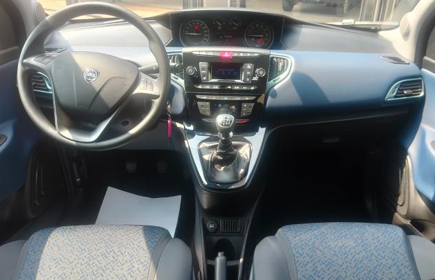 Lancia Ypsilon 1.0 Hybrid Oro - Foto 6