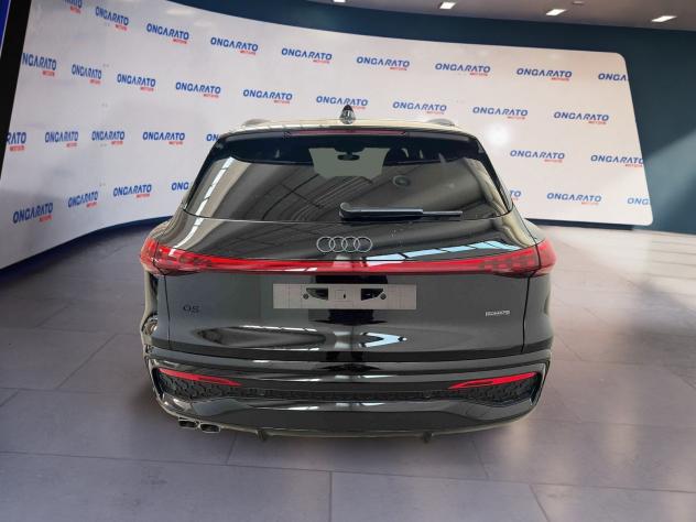 Audi Q5 40 TDI 204 CV quattro S tronic S line #Tetto Apribile - Foto 4
