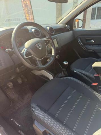 DACIA Duster 1.0 TCe 100 CV ECO-G 4x2 Prestige rif. 23951713 - Foto 9