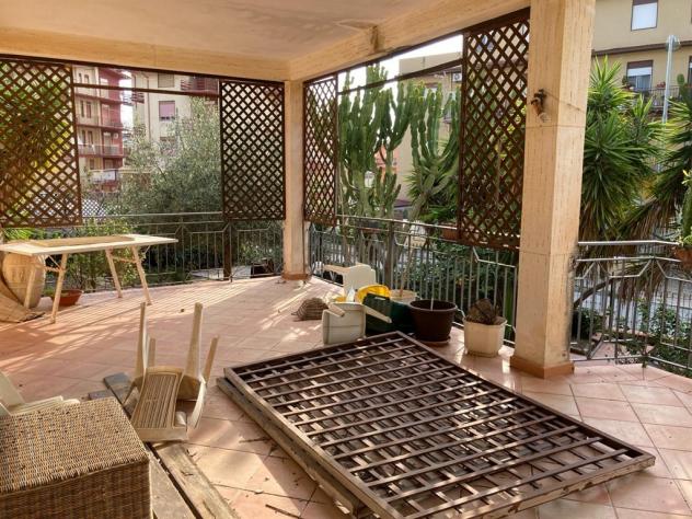 SAN LEONO VIA DEI GIARDINI VILLA MQ.250 CIRCA CON AMPIO GIARDINO - Foto 10