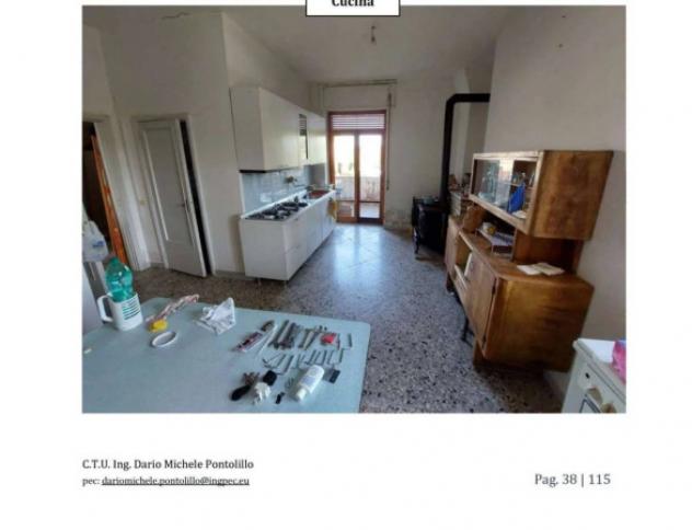 Immobile in asta di 106 m² con più di 5 locali in vendita a Potenza - Foto 7