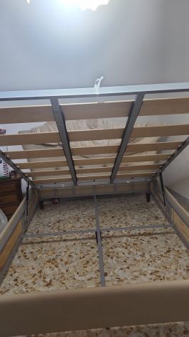 Letto matrimoniale a contenitore strutturalmente perfetto - Foto 4