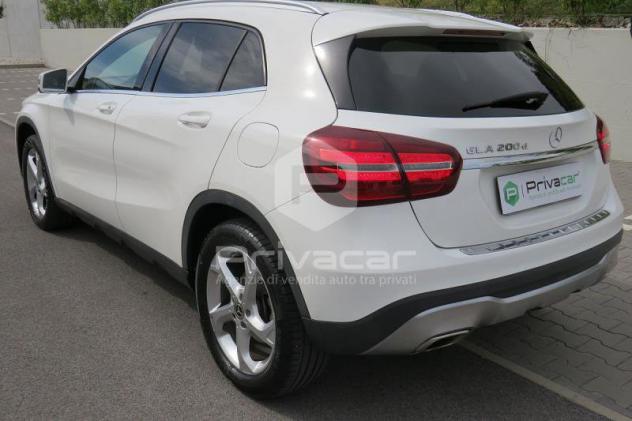 Mercedes-Benz GLA 200 d Automatic Sport - Foto 7