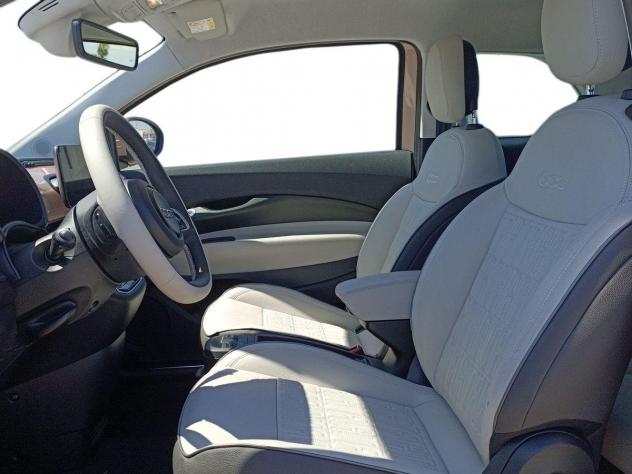 FIAT 500 LA NUOVA E 500e Berlina 500e - La Prima 320 Berlina - Foto 7