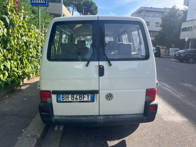 Volkswagen Transporter 2.5 TDI/88CV 9 posti autovettura - Foto 5