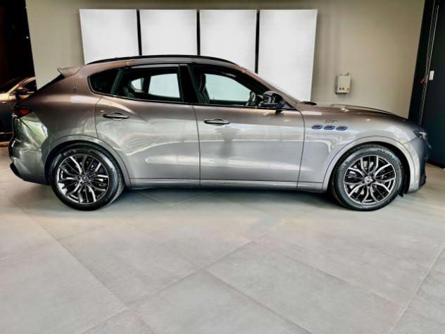 MASERATI Levante 2.0 mhev GT 330cv auto, Nerissimo Sport Pack rif. 23711887 - Foto 4