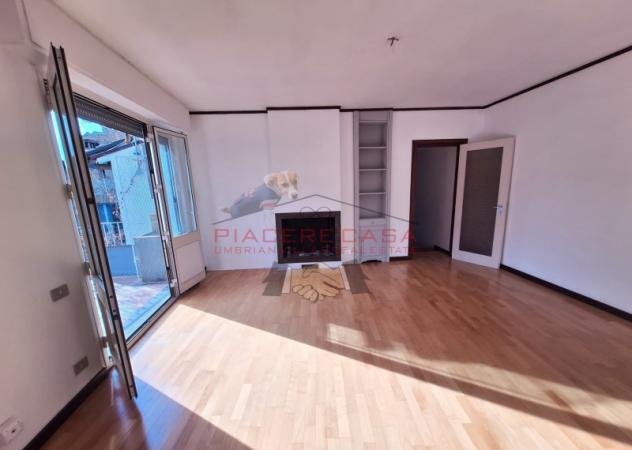 Orvieto centro - Appartamento con terrazza in posizione centralissima - Riferimento Ap719 - Foto 3