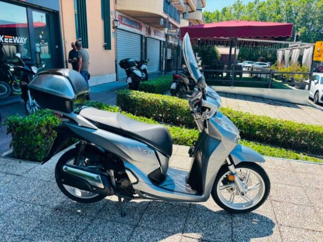 HONDA SH 300 i TUTTO INCLUSO ANCHE PASSAGGIO! rif. 23920820 - Foto 5