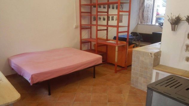 LADISPOLI BILOCALE ARREDATO CON TERRAZZO PRIVATO. - Foto 4