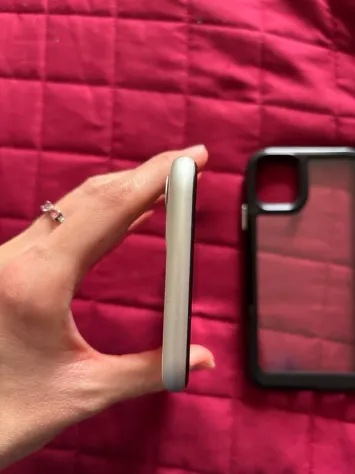 iPhone 11 128GB + Cover Nero - Foto 5
