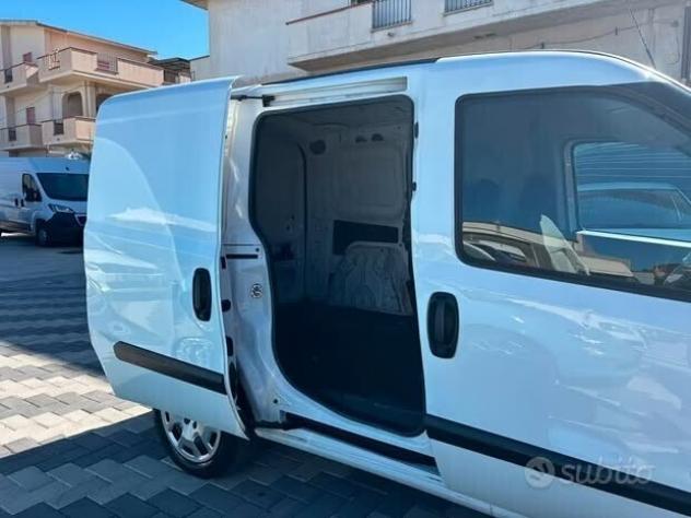 Fiat Dobl3 Posti 1.6 MJT 120CV - Foto 8