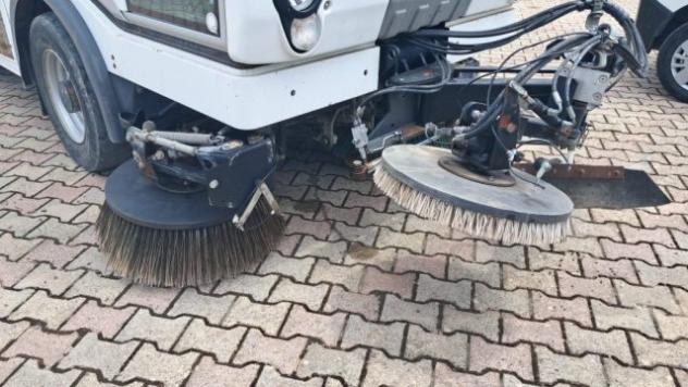 BUCHER SPAZZATRICE CITYCAT 5000 rif. 23800092 - Foto 6
