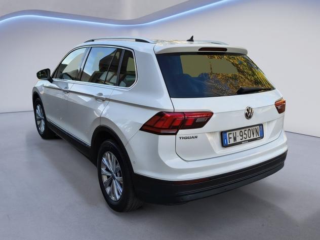Volkswagen Tiguan 2.0 TDI Business 150 CV DSG - Foto 6