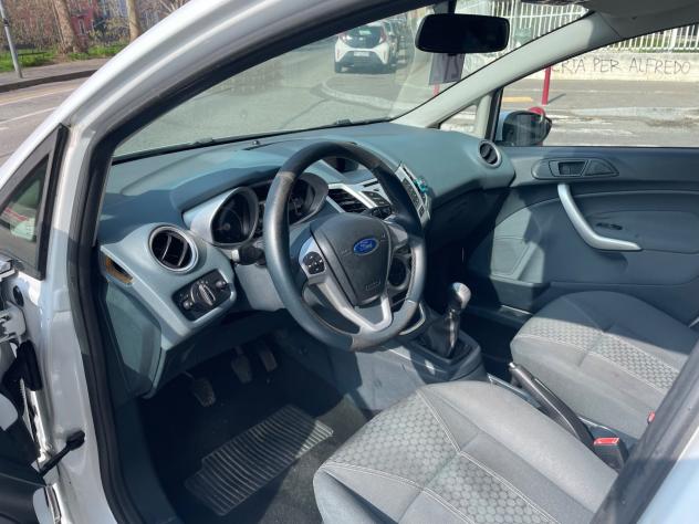 Ford Fiesta 1.4 TDCi 68CV 5 porte Titanium/GARANZIA - Foto 7